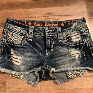 Rick revival distressed shorts. Size 26.